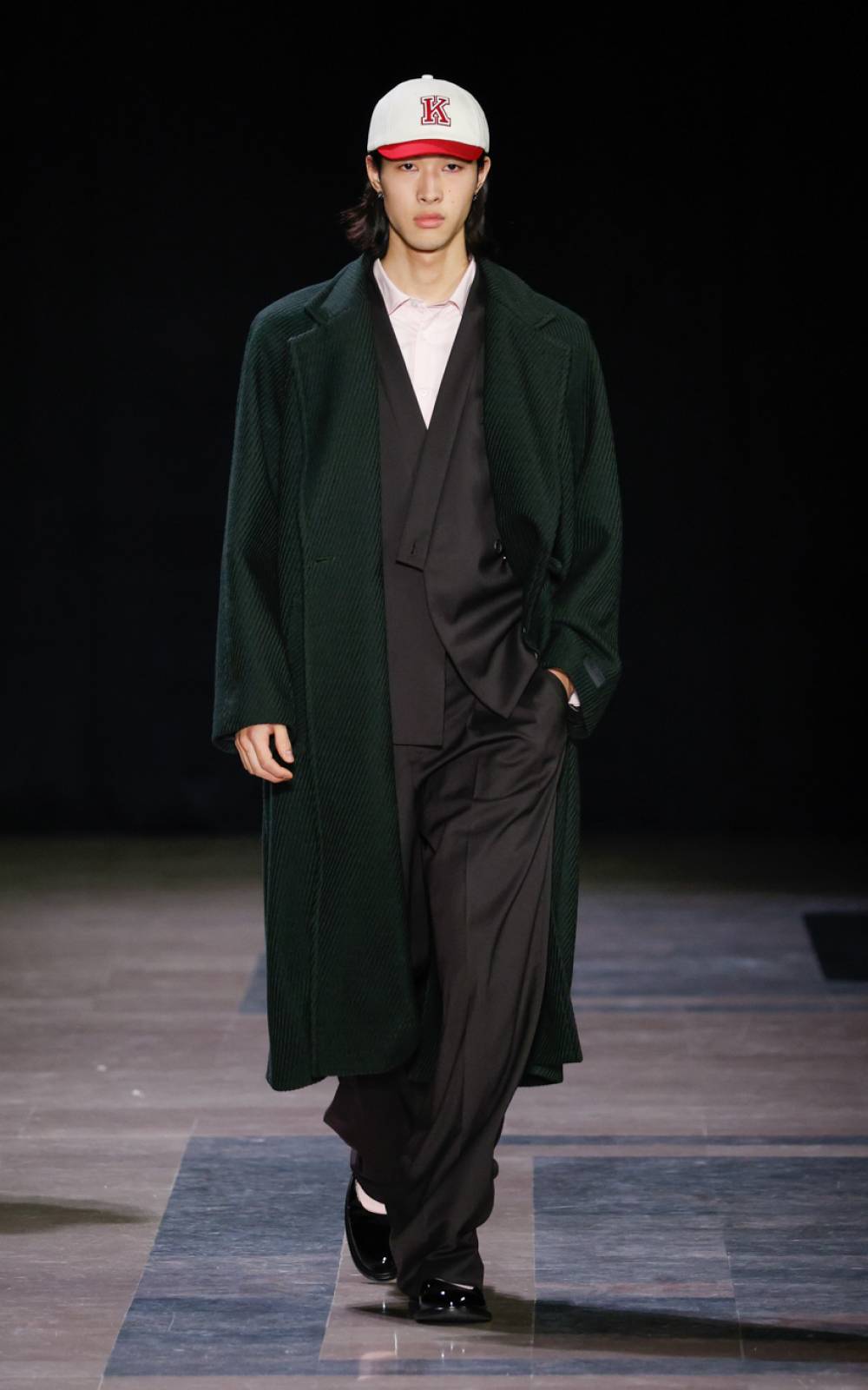 新品】 22AW KENZO ケンゾー コート ファレル着用